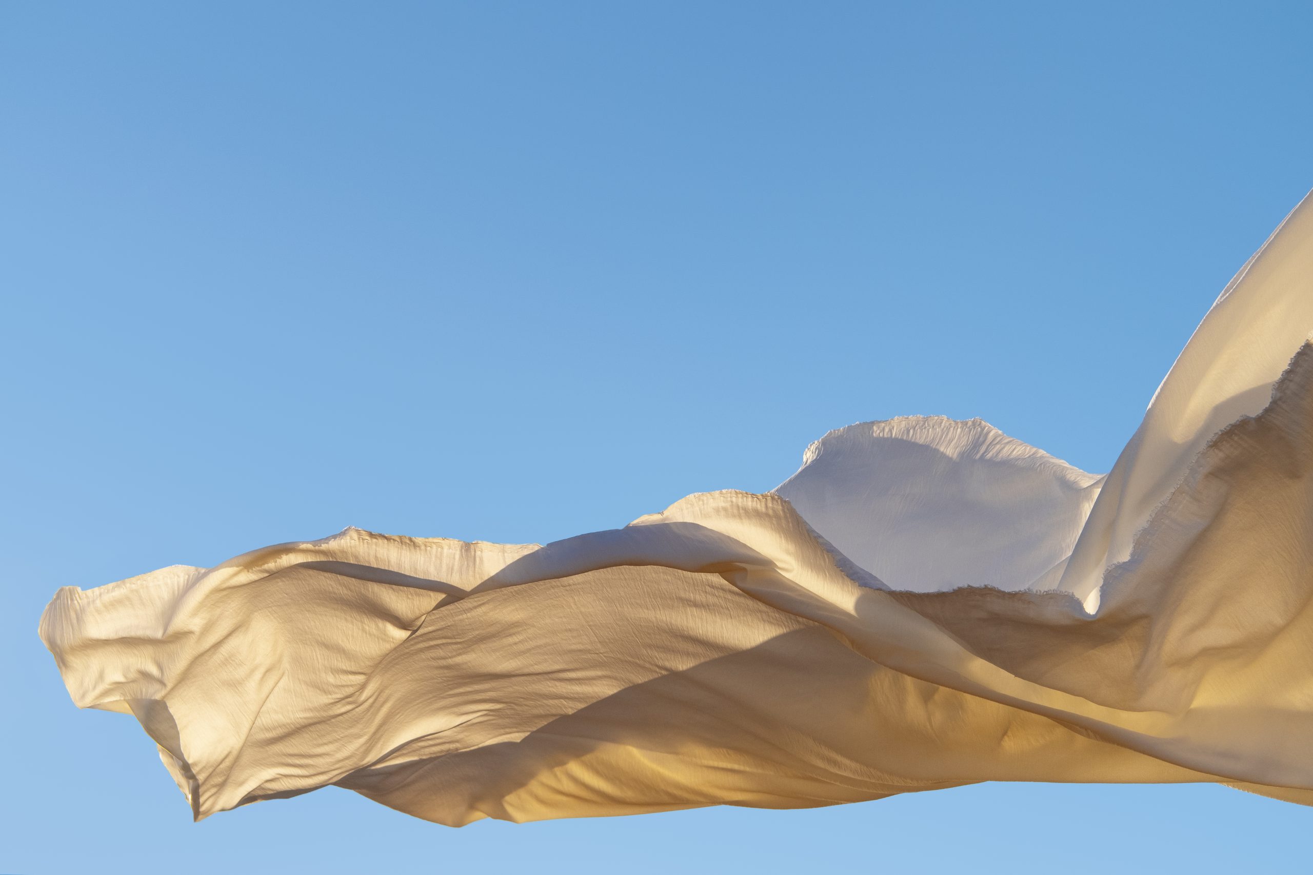 still-life-waving-fabric-wind