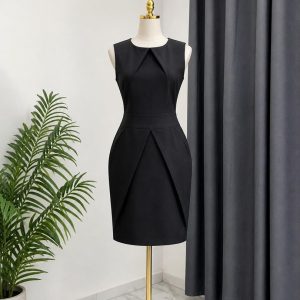 gown